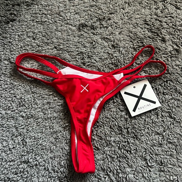 NEVER WORN Boutine LA Double Strap Thong Bikini in Rose Red - Picture 1 of 6